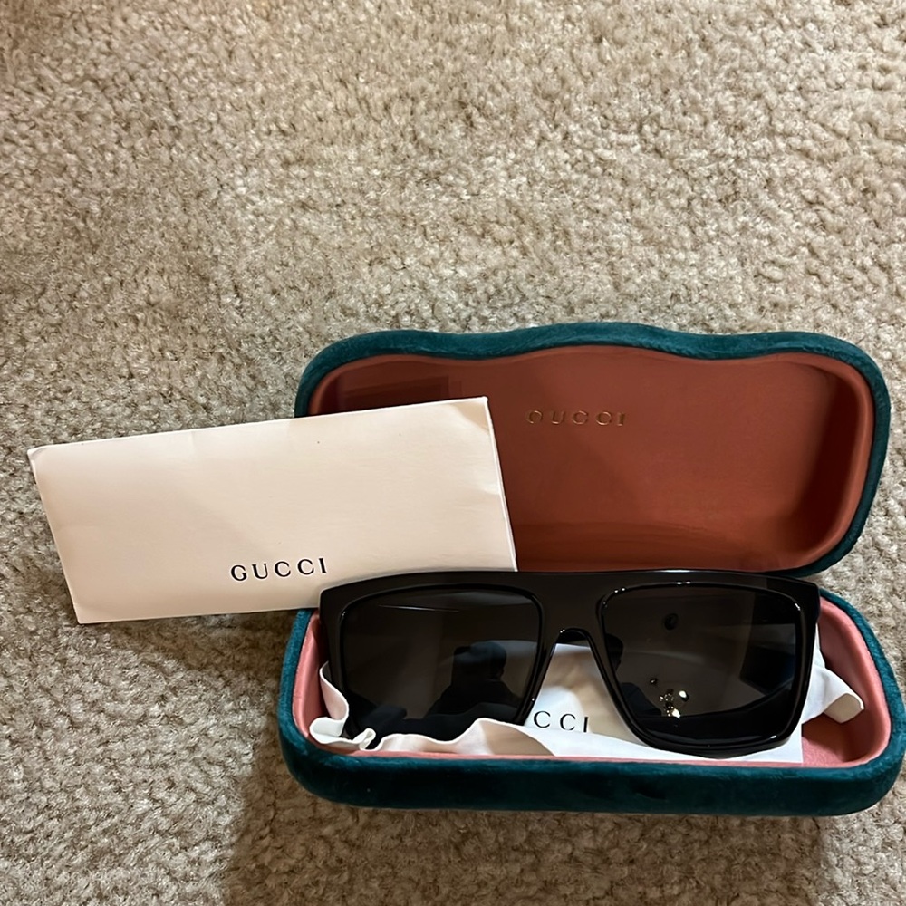 Gucci GG 0748S 001 Black/ Rectangle Men's Sunglasses